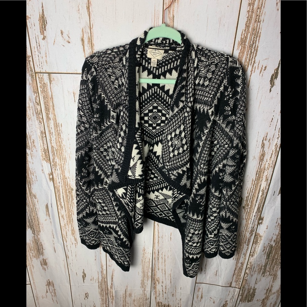 St. John’s Bay tribal sweater size PM